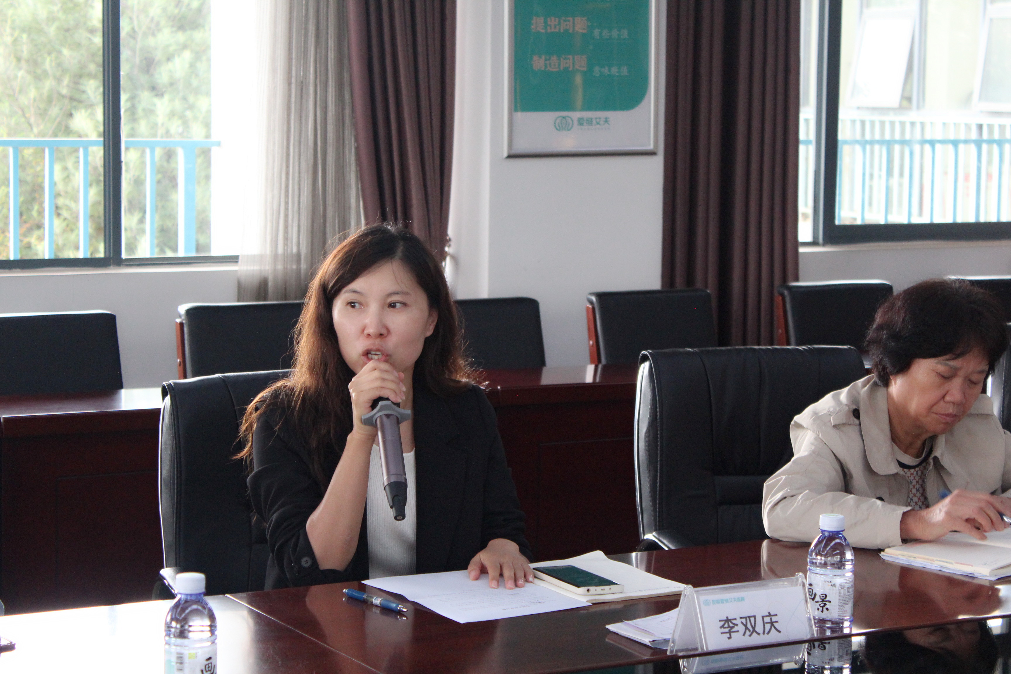 ���ۡ������������`�š��������|��Ժ���_(k��i)��һ�΋DŮ�������(hu��)