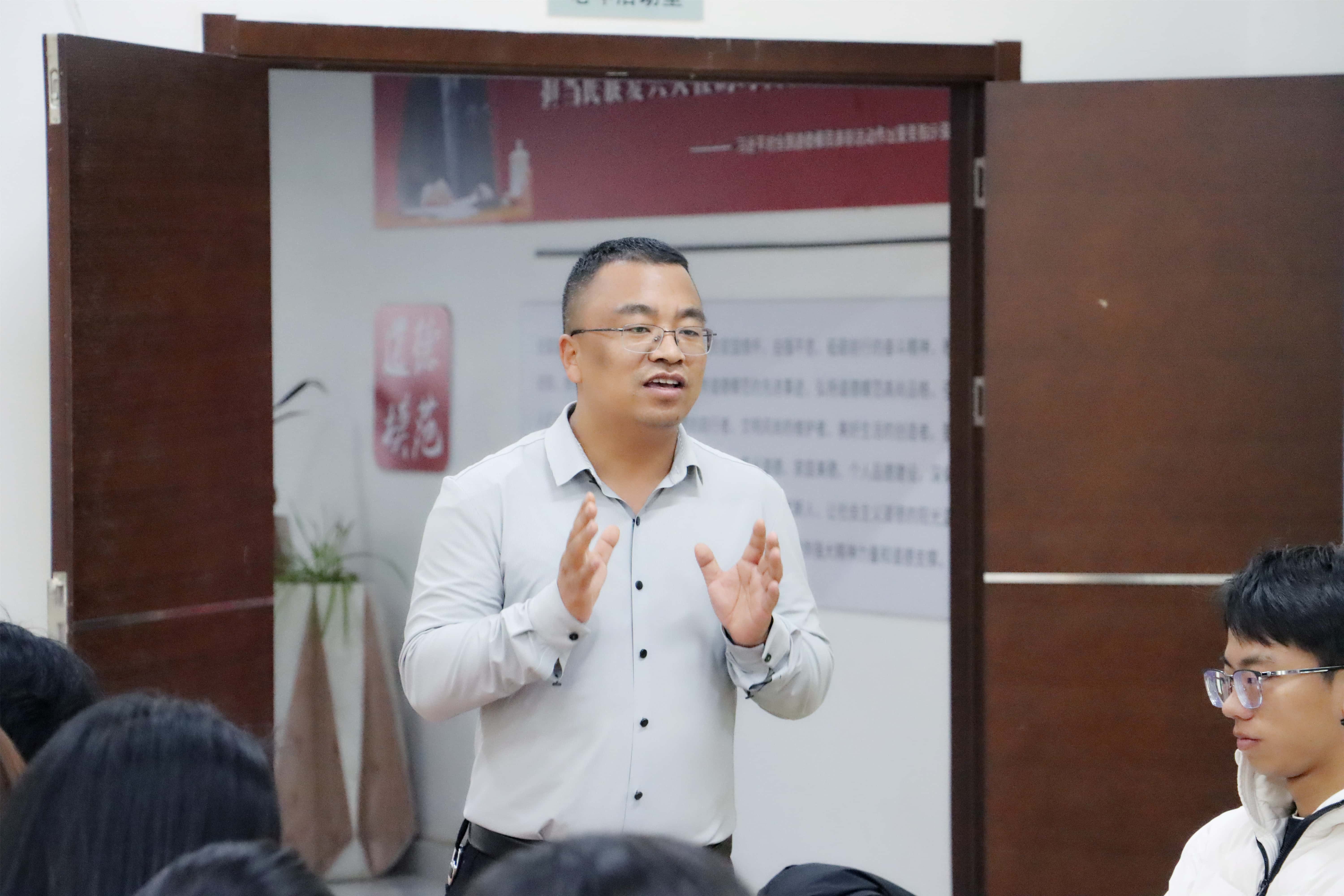 ���Ķ������옷���l(f��)||����������Օ�(hu��)��D!